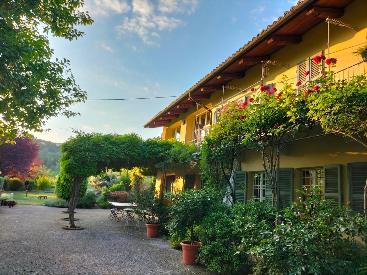 Sotto La Luna Bruna B&B Cocconato Εξωτερικό φωτογραφία