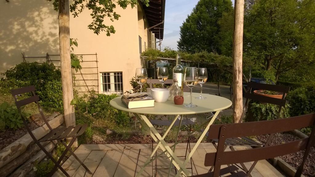 Sotto La Luna Bruna B&B Cocconato Εξωτερικό φωτογραφία