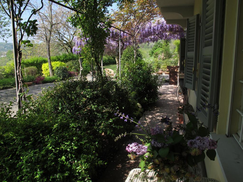Sotto La Luna Bruna B&B Cocconato Εξωτερικό φωτογραφία