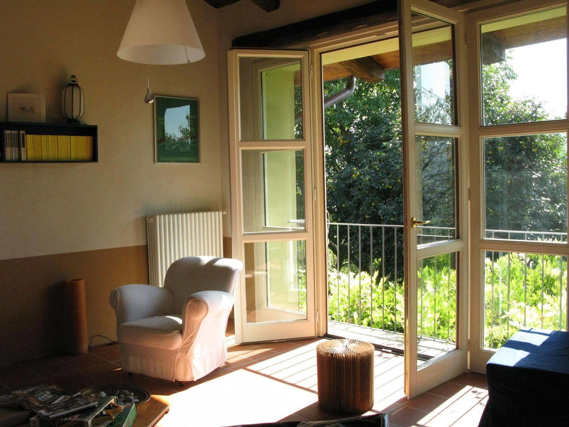 Sotto La Luna Bruna B&B Cocconato Εξωτερικό φωτογραφία