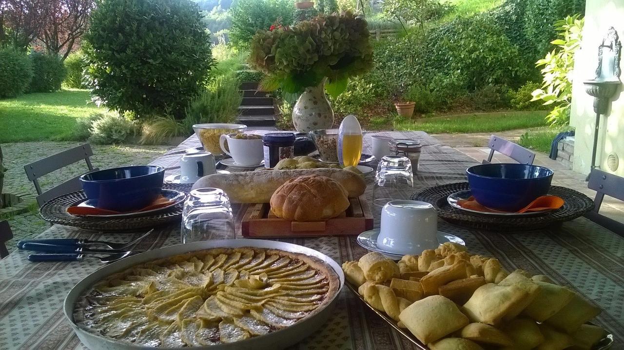 Sotto La Luna Bruna B&B Cocconato Εξωτερικό φωτογραφία