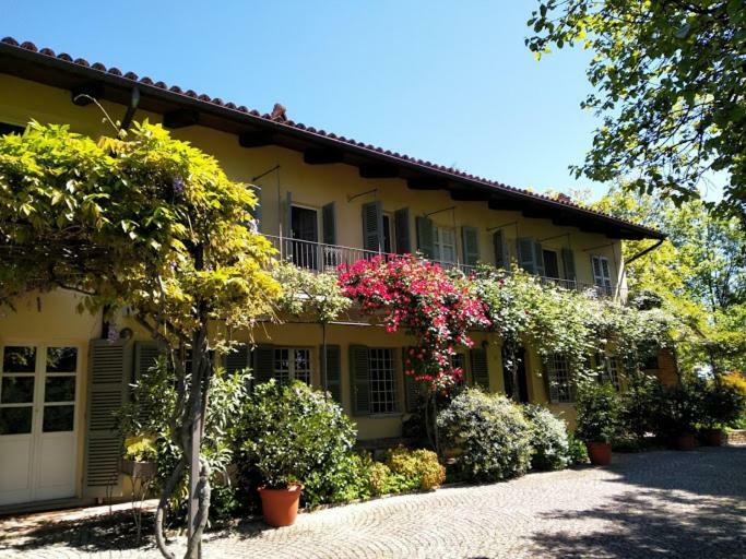 Sotto La Luna Bruna B&B Cocconato Εξωτερικό φωτογραφία